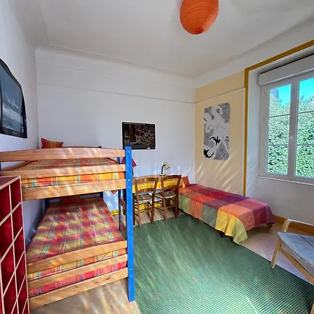 T4 Face Mer, Proche Commerces, 2 Balcons, Cuisine Equipee, 2eme Etage Sans Ascenseur - Fr-1-197-271 Lägenhet