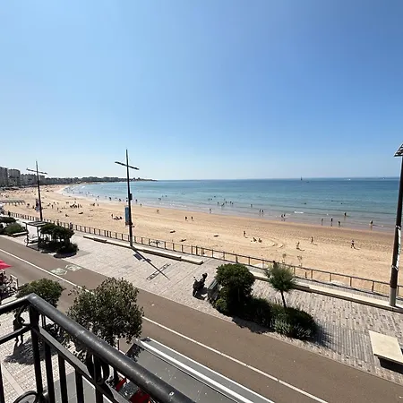 T4 Face Mer, Proche Commerces, 2 Balcons, Cuisine Equipee, 2eme Etage Sans Ascenseur - Fr-1-197-271 Apartament Les Sables-dʼOlonne