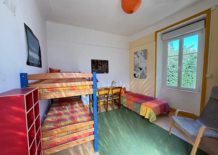 T4 Face Mer, Proche Commerces, 2 Balcons, Cuisine Equipee, 2eme Etage Sans Ascenseur - Fr-1-197-271 Lägenhet