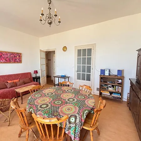 T4 Face Mer, Proche Commerces, 2 Balcons, Cuisine Equipee, 2eme Etage Sans Ascenseur - Fr-1-197-271 * Les Sables-dʼOlonne